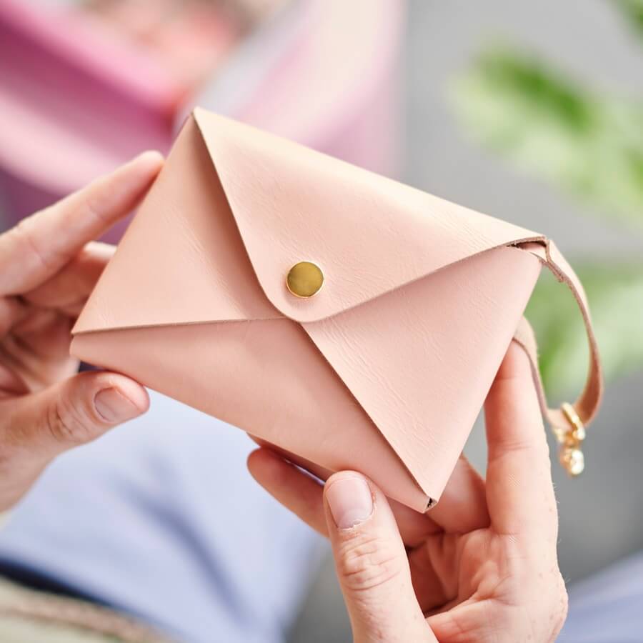 Beautiful Range Of Handmade Leather Goods and Leather Dog Treat Bags