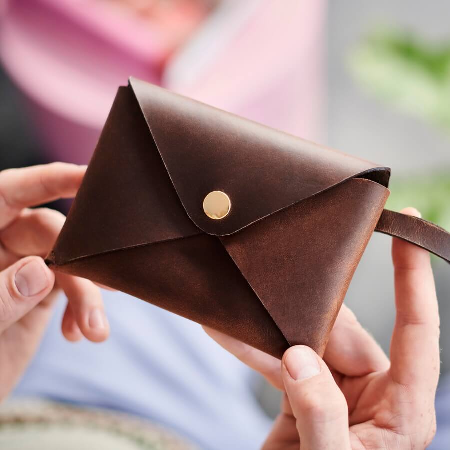 Beautiful Range Of Handmade Leather Goods and Leather Dog Treat Bags