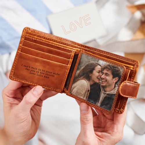 Groom Leather Tri Fold Wallet