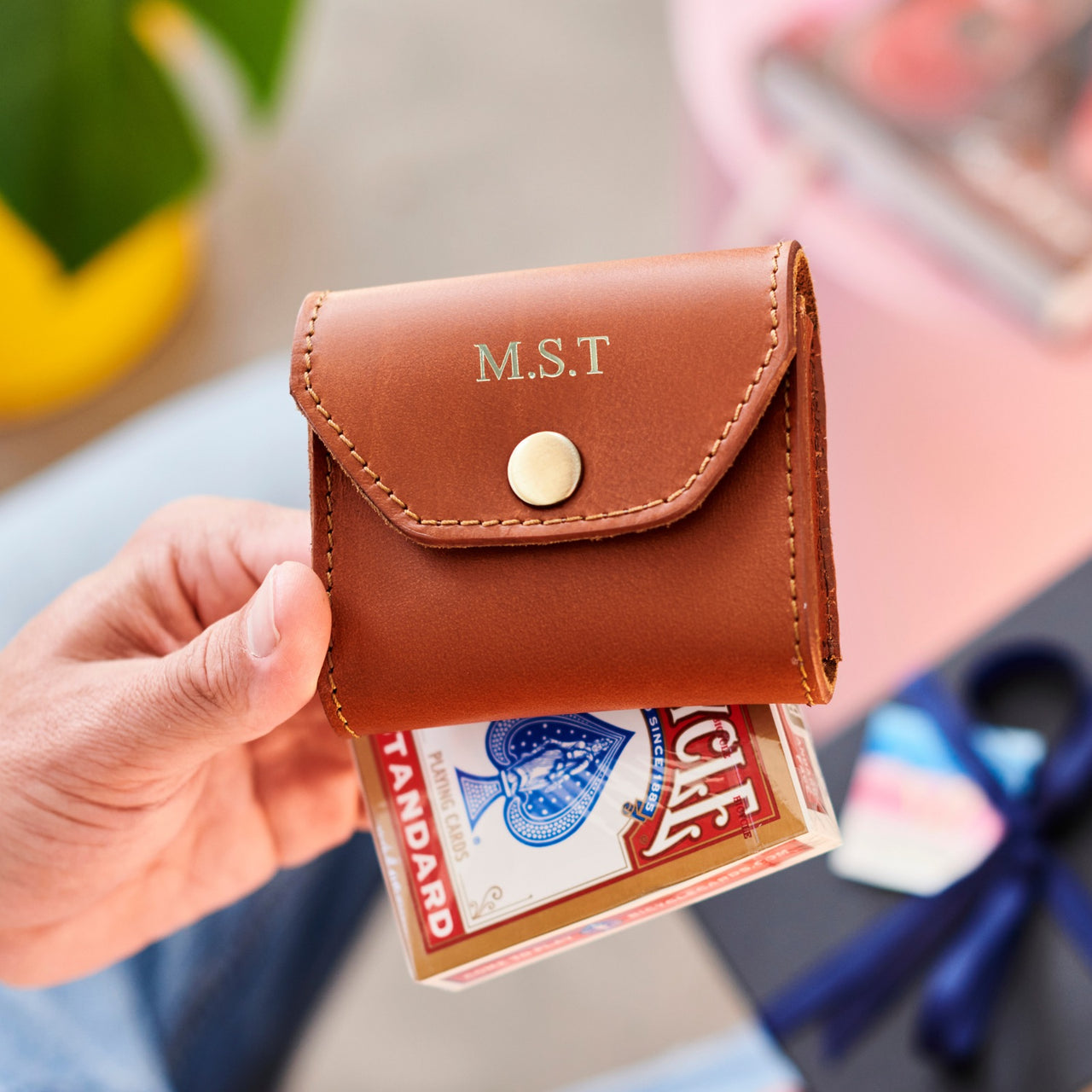 Leather Single Playing Card Holder With Cards