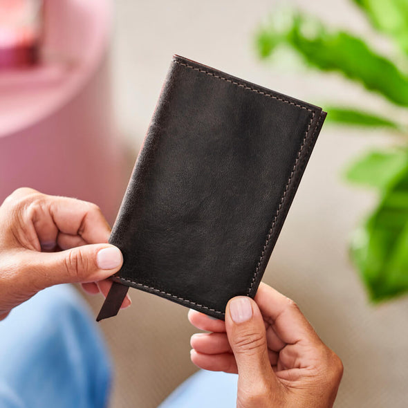 Leather Passport Cover - Worlds Your Oyster