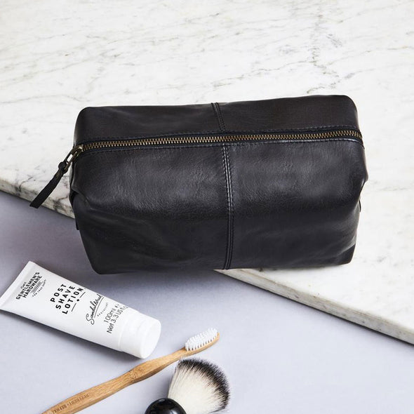 Dad Leather Wash Bag