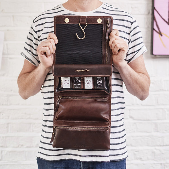 Hanging leather wash bag for men