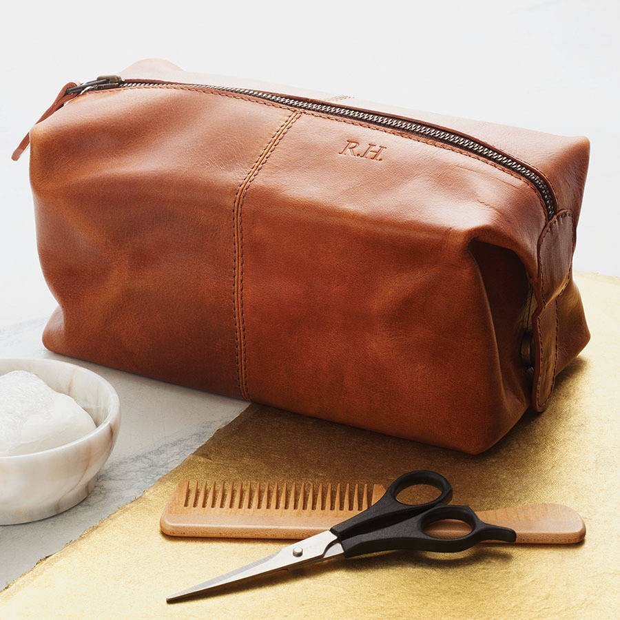 leather-wash-bag