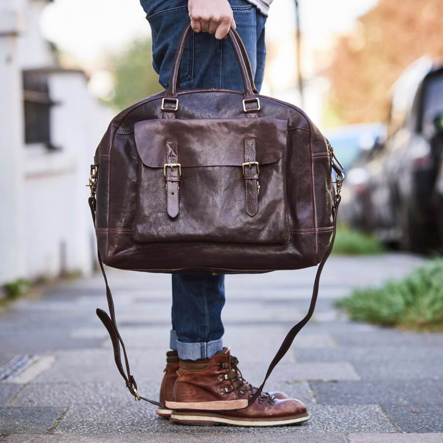 Vintage-Inspired Luxury Leather Travel Bags and Accessories – Vida