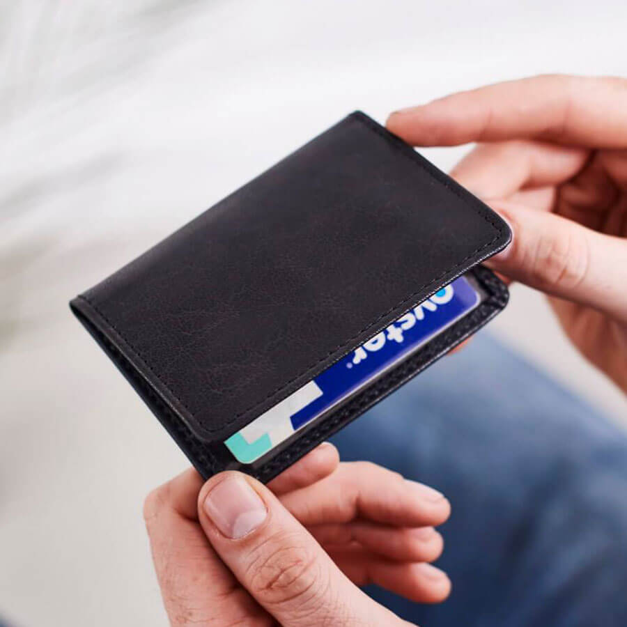 Personalised Leather Wallets Card Holders and Accessories. Vida