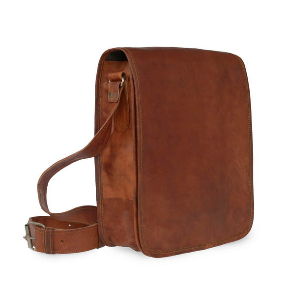 Midi leather messenger bag in tan brown