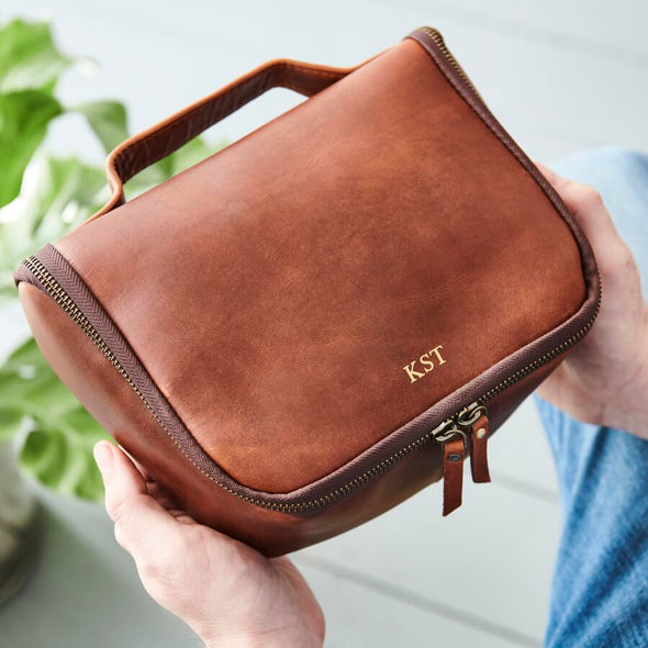 Leather Luxe Wash Bag with Handle