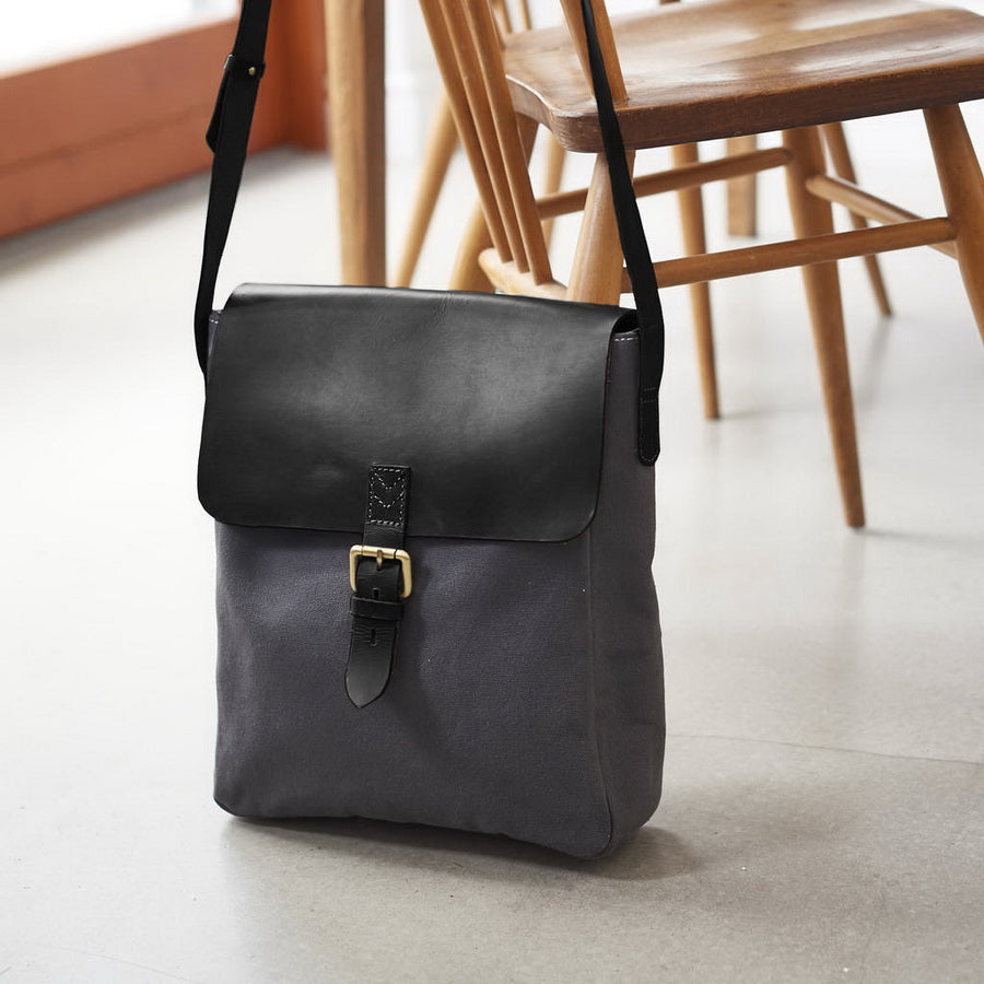 Leather and Canvas Messenger Bag Vida Vida Leather Bags