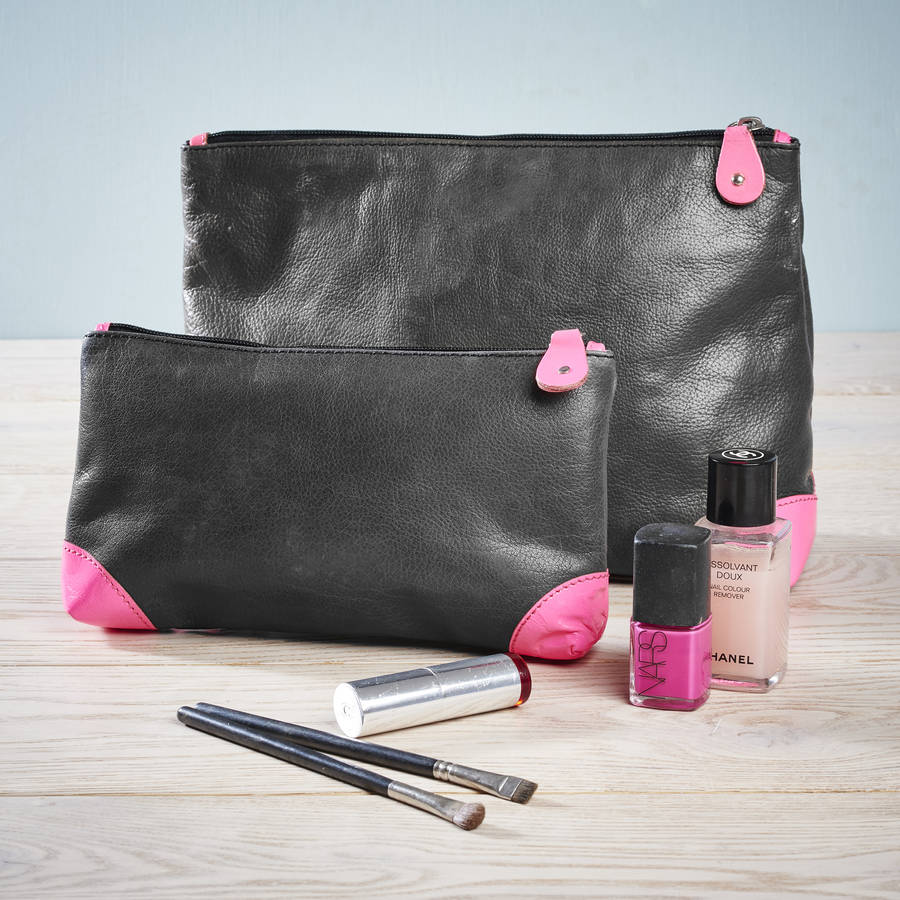 Matching wash bag and makeup bag deals