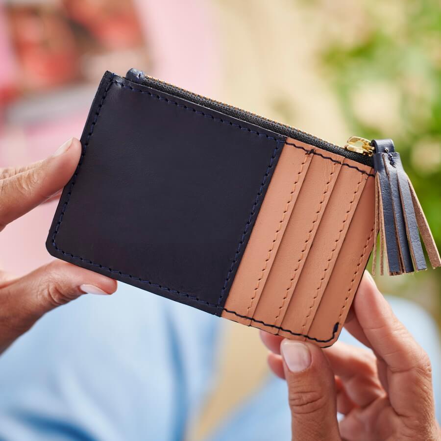 Beautiful Hnadmade Leather Coin Purse with Card Slots by Vida